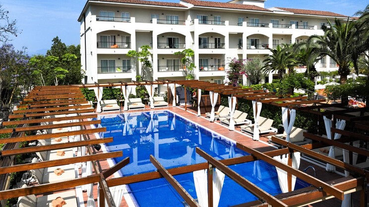 Viva Blue and Spa Hotel